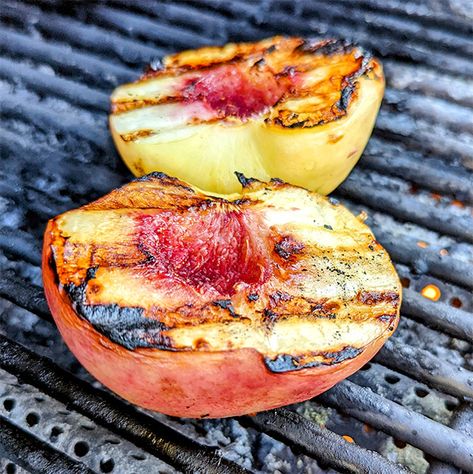 Grilled Peaches with Peach White Balsamic Vinegar Basalmic Vinegar, White Wine Pairings, Grilled Corn Salsa, White Balsamic, Grilled Fruit, Vinegar Uses, Summer Foods, White Balsamic Vinegar, Corn Salsa