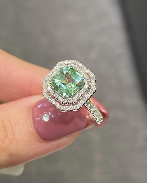 Follow @desireegems for more 💍 Main stone : Green Tourmaline 1.82ct Side stone : 64 pcs Natural Diamonds 0.57ct Metal : 18k White Gold Ring size : HK13 | US5.75 (Free Resizing) Please DM for more info. . . . #tourmaline #tourmalinering #gemstone #jewellery #jewelry #ring #highjewellery #highjewelry #finejewellery #finejewelry #jewelrydesign #finegems #finegemstones #sgfinejewelry #finejewellerysg #naturalgemstone #singaporejewellery #singaporejeweller Green Tourmaline Ring, Tourmaline Ring, Green Tourmaline, High Jewelry, White Gold Rings, Tourmaline, Natural Diamonds, Natural Gemstones, Ring Size