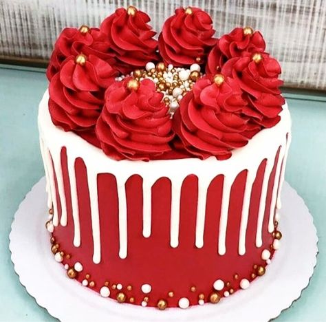 Red Velvet Cake Recipe Easy, Valentines Cakes And Cupcakes, Square Cake Design, Red Velvet Birthday Cake, Valentines Cakes, Cake Designs For Girl, Cakes Design, Red Velvet Cake Recipe, Birthday Plans