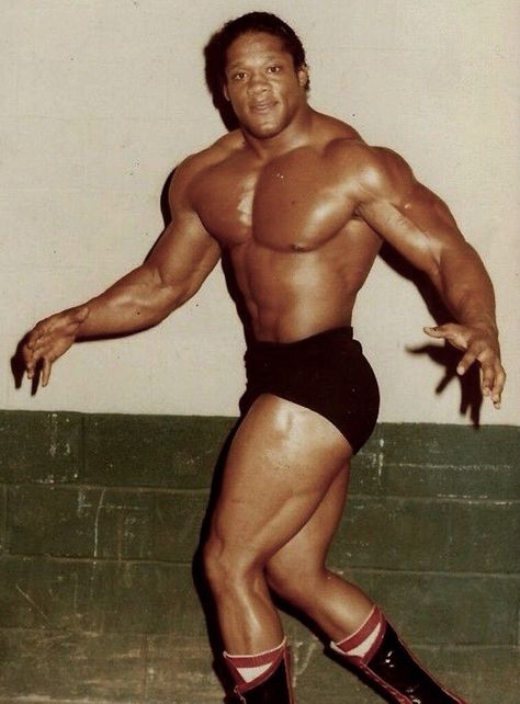 Tony Atlas Tony Atlas, Awa Wrestling, Wwf Superstars, Black Superman, Professional Wrestlers, Wwe Legends, Bodybuilders Men, Pro Wrestler, Wrestling Superstars