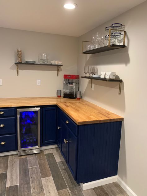 Stainless Steel Kettle, Popcorn Machine, Basement Remodel, Basement Bar, Bar Ideas, Basement Remodeling, Basement Ideas, Diy Wood, Wood Working