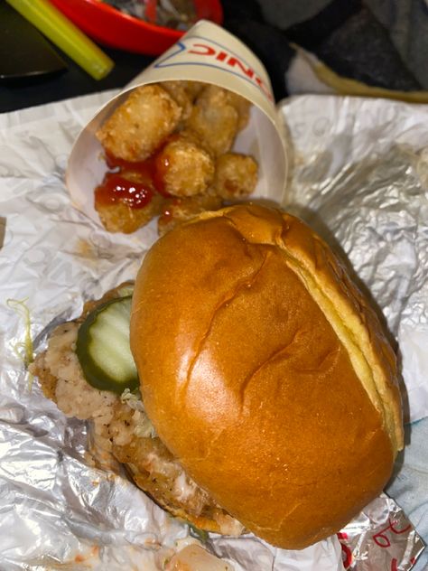 sonic classic chicken sandwich w/ tots Sonic Fast Food, Sonic Food, Sonic Drinks, Fav Food, Best Rapper Alive, Order Food, Best Rapper, Chicken Sandwich, Selfie Ideas