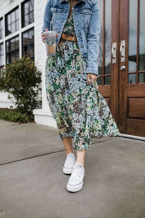 Floral Dress Styled Two Ways For Summer - an indigo day Floral Dress Sneakers Outfit, Casual Floral Dress Outfit, How To Style Floral Dress, Long Casual Dress Outfit, Long Dress And Sneakers Outfit, Floral Dress With Sneakers, Long Dress With Sneakers, Long Floral Dress Outfit, Cute Modest Outfits Summer