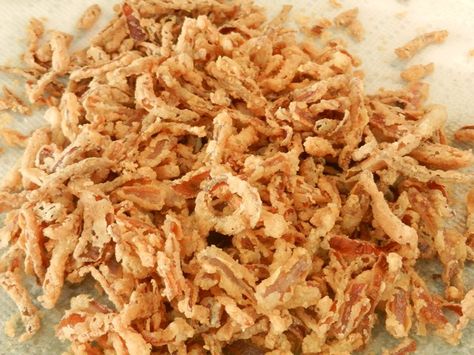 Crispy French Fried Onion Topping - GF Gf French Fried Onions, Gluten Free Fried Onions, Gluten Free Crispy Onion Topping, Gluten Free Fried Onion Topping, Gluten Free French Fried Onions, French Fried Onion Recipes, Fried Onions Recipe, Gluten Free Crisps, Casserole Vegan