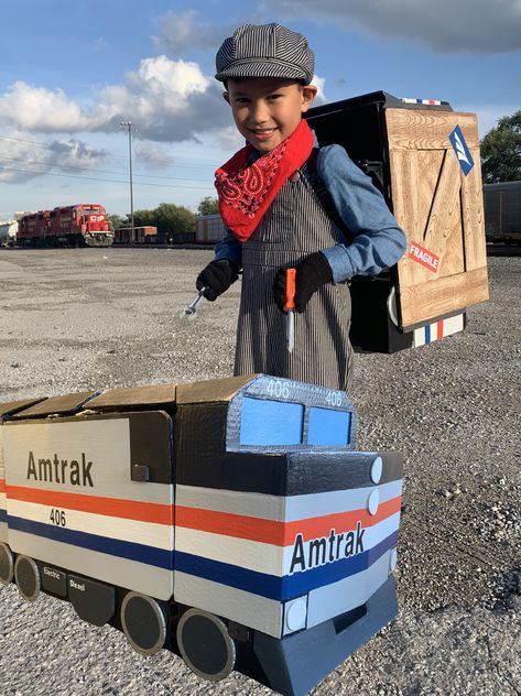 Train Engineer Costume, Train Costume, Halloween 23, Train Engineer, Amtrak Train, Prop Design, Train Tracks, Diy Costumes, A Train