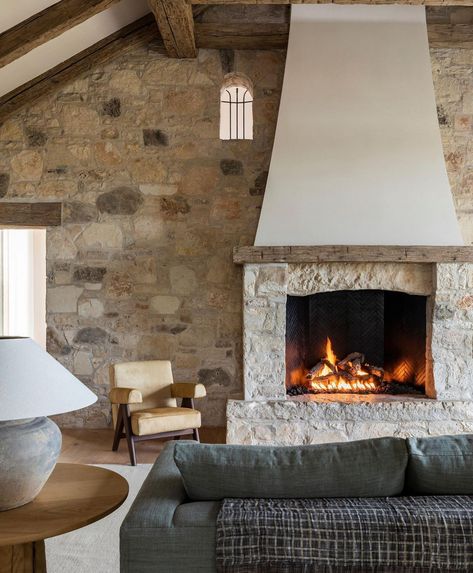 Living Room Heater, Marie Flanigan Interiors, Marie Flanigan, House Mediterranean, Ranch House Designs, Jade Design, Earthy Palette, Rock Fireplaces, Lake Travis