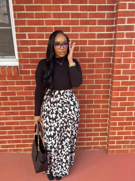 Christian Modesty Outfits Classy, Young Adult Church Outfits, Preschool Teacher Outfits Black Women, Church Girl Outfits Black Women, Winter Church Outfits For Women Classy, Sunday Morning Outfit Church, Church Outfit Skirt, Black Church Outfit, Church Clothes For Women