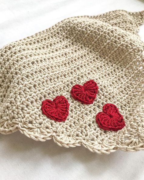 Crochet Heart Bandana, Crochet Bandana Pattern, Bandana Crochet, Crochet Headbands, Bandana Pattern, Crochet Bandana, Crochet Hair Accessories, Valentines Crochet, Into Fashion