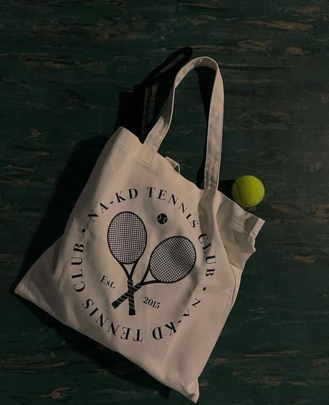 Old Money Activewear, Tennis Moodboard, Tennis Wallpaper, Tennis Academy, Tennis Lifestyle, Tennis Tote, Tennis Photography, Camp Brand, Tennis Art