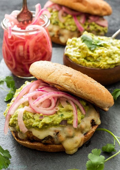 Chili Turkey, Red Onion Recipes, Turkey Burger Recipes, Homemade Pickles, Turkey Burger, Pickled Red Onions, Onion Recipes, Delicious Burgers, Turkey Burgers