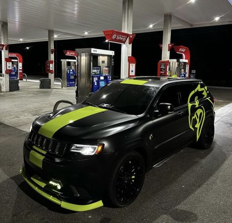 Custom Trackhawk, Hellcats And Track Hawks, Trackhawk Jeep Custom, Track Hawk Jeep, Trackhawk Wallpaper, Durango Truck, Track Hawk, Srt Trackhawk, Srt8 Jeep