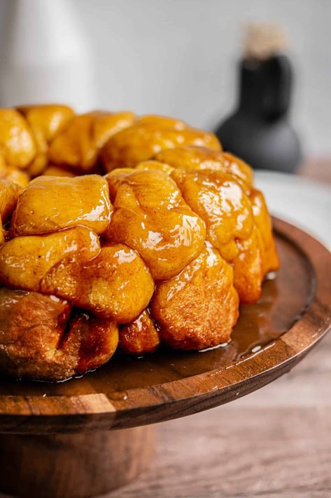 Sourdough Monkey Bread - Home Grown Happiness Sourdough Monkey Bread, Bread Bites, Monkey Bread Recipe, Butterscotch Sauce, Discard Recipes, Sour Dough, Sourdough Discard, Sourdough Baking, Monkey Bread