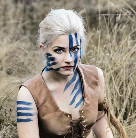 Ciardha Vikings Makeup, Warrior Makeup, Viking Makeup, Blue Face Paint, Celtic Warriors, Viking Costume, Blue Face, Foto Tips, Manama