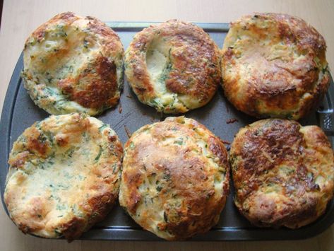 Serious Eats Recipes, Popover Recipe, Yorkshire Pudding Recipes, Emeril Lagasse, Edible Crafts, Yorkshire Pudding, Serious Eats, Amazing Recipes, Dinner Rolls