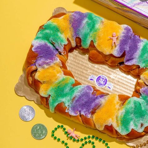 Maurice French Pastries Delivered Nationwide - Goldbelly Mardi Gras Desserts, New Orleans King Cake, Red Birthday Cakes, Cake Festival, King Cake Baby, Nursing Cake, Inside Cake, Mardi Gras King Cake, Cake Liner