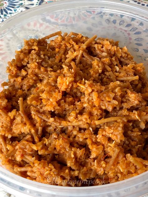 Cyprus 🇨🇾 Pilafi Pourgouri. A garlicky tomato pilaf made from bulgur wheat. Serve warm or chilled. Plov Recipe, Cypriot Recipes, Meze Platter, Cyprus Food, Cypriot Food, Greek Foods, Bulgur Wheat, Sides Dishes, Tabbouleh Salad