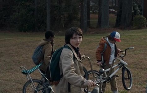 Stranger Things 1 Aesthetic, Stranger Things Ep 1, Stranger Things Season 1 Aesthetic, Stranger Things Screencaps, Aesthetic Stranger Things, Stranger Things Show, Stranger Things Season 1, October Country, Stranger Things Quote