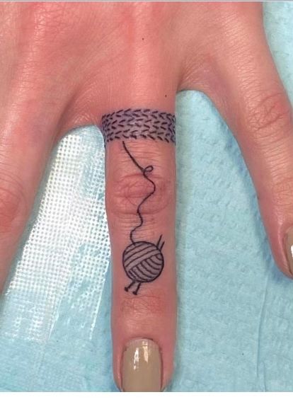 Crochet Tattoo Ideas Simple, Yarn And Needles Tattoo, Knit Tattoo Ideas, Knitting Tattoo Ideas, Crocheting Tattoos, Knitting Tatoos, Knit Tattoo, Worry Warts, Yarn Tattoo