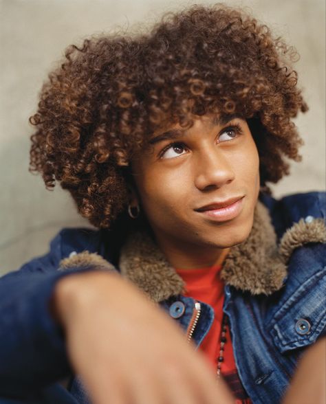 Lee Jordan, Corbin Bleu, Ginger Hair Color, Celebrity Singers, Cedric Diggory, Face Swaps, Celebrity Kids, Boy Hairstyles, Fav Celebs