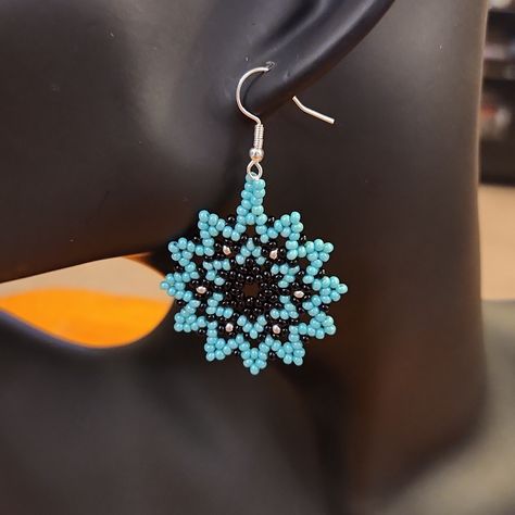 These Artisan Handcrafted Beaded Earrings Are A Perfect Addition To Any Jewelry Collection. The Snowflake Shape And Multicolor Design Make Them A Unique And Eye-Catching Statement Piece. The Dangle/Drop Style With A Hook Closure Is Perfect For Wearing On The Lobe Area. Crafted With Alloy Metal And Measuring 1.75 Inches In Length, These Earrings Are A Testament To The Skill And Creativity Of The Handcrafts. The Earrings Are Perfect For Those Who Appreciate The Art Of Handcrafted Jewelry And Want Gold Foil Texture, Earrings Patterns, Snowflake Shape, Natural Stone Earrings, Handmade Jewelry Tutorials, Beaded Earrings Patterns, Earring Ideas, Rainbow Earrings, Beaded Dangle Earrings