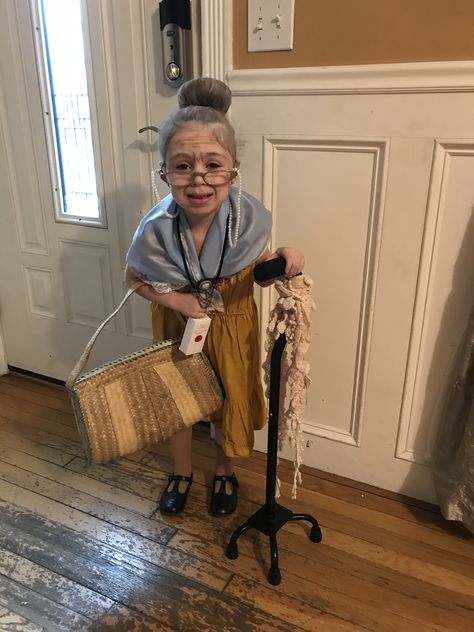 100th day of school Old Lady Wig Diy, 100th Day Of School Outfits For Kids, Old Lady Makeup For Kids, Old Lady Costume For Kids 100th Day, 100 Days Of School Dress Up Teachers, Old Woman Costume, 100 Days Of School Dress Up, Old Lady Costume For Kids, Kids Old Lady Costume