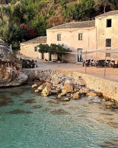 Sicily Italy Aesthetic, Sicily Aesthetic, Love In Portofino, Sicily Summer, Mediterranean Aesthetic, Travel Vibes, Early Mornings, Italy Aesthetic, Sicily Italy