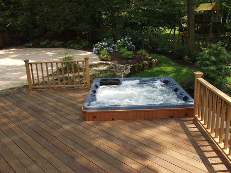 Built In Hot Tub, Mahogany Deck, Whirlpool Deck, Solar Pool Heater Diy, Mahogany Decking, Hot Tub Landscaping, Hot Tub Patio, Hot Tub Designs, Hot Tub Deck