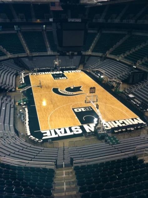 Michigan State Basketball Arena Basketball Architecture, Msu Basketball, Basketball Arena, Michigan State Basketball, Sport Facilities, Msu Spartans, Events Center, Lansing Michigan, East Lansing