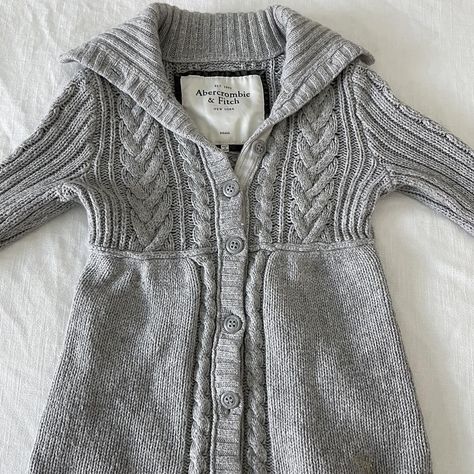 vintage y2k abercrombie and fitch grey cable knit... - Depop Y2k Abercrombie, Bella Swan, Cute Blouses, Vintage Hoodies, Abercrombie And Fitch, Abercrombie & Fitch, Cardigan Sweater, Cable Knit, Vintage Y2k