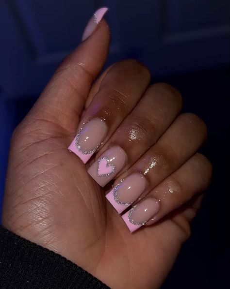 Valentines Nails White Tip, White French Tip Valentine Nails Short, Short Acrylic Nails For Prom, Nail Ideas For Middle Schoolers, Teen Acrylic Nail Ideas, 13 Birthday Nails Acrylic, Back To School Nails 6th Grade, Cute Back To School Nails 5th Grade, Nails Acrylic For Kids Age 10