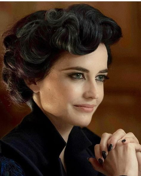 @evagreenlove on Instagram: “#EvaGreen” Eva Green Miss Peregrine Hair, Greek Mythology Hecate, Downturned Eyes, Hooded Lids, Miss Peregrine's Peculiar Children, Walburga Black, Colleen Atwood, Miss Green, Books For Women