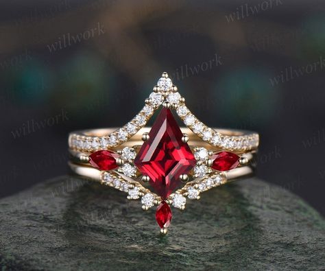 Ruby Engagement Ring Set, Art Deco Rose, Gold Moissanite Ring, Ruby Ring Vintage, Ruby Wedding Rings, Rose Gold Moissanite Ring, Queen Rings, Topaz Birthstone, Natural Ruby Ring