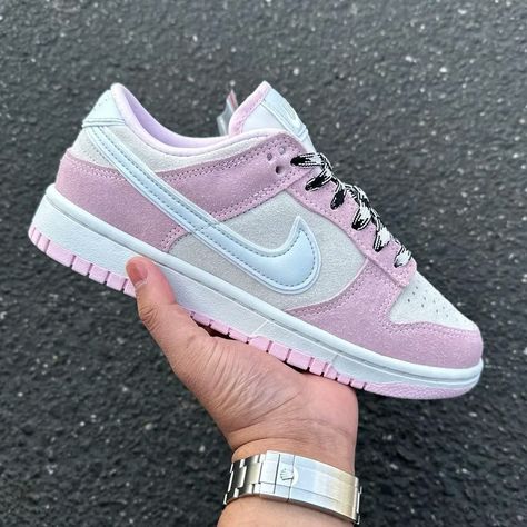 #nike #adidas #jordan #sneakers #airmax #airjordan #sneakerhead #fashion #puma #yeezy #shoes #nikeairmax #nikeshoes #kicks #fitness #hypebeast #supreme #s #football #streetwear #style #nba #love #offwhite #kicksonfire #sport #nikeairforce #airforce #like #vans Pink Nike Dunks, Football Streetwear, Sneakerhead Fashion, Pink Nike, Jordan Sneakers, Yeezy Shoes, Pink Nikes, Streetwear Style, Nike Shoes Women