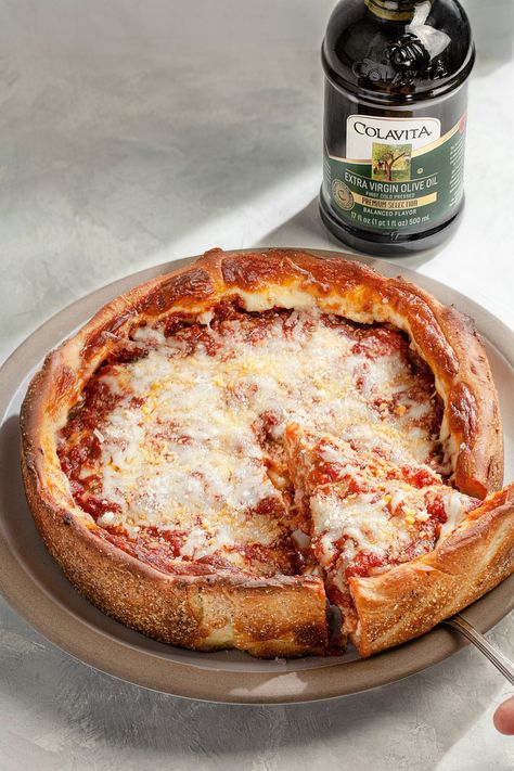 Pizza Recipes Italian, Pizza Deep Dish, Italian Sausage Recipe, Pizza Chicago, Chicago Deep Dish, Pizza Gourmet, Chicago Style Deep Dish Pizza, Deep Dish Pizza Recipe, Chicago Deep Dish Pizza