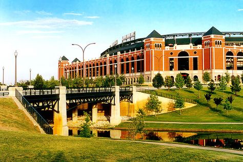 Ballpark in Arlington Home of the classiest "Texas Ranger" baseball team! Texas Rangers Stadium, Nicholas Sparks Books, Josh Hamilton, Major League Baseball Stadiums, Mlb Stadiums, Texas Sports, Texas Rangers Baseball, Texas Ranger, Baseball Park