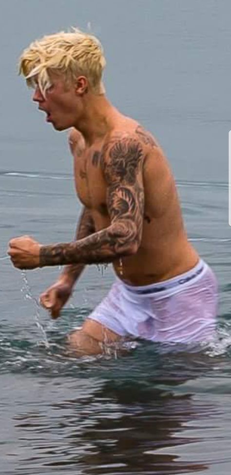 Yass he’s in his underwear Justin Bieber Music, Justin Bieber Photoshoot, Justin Bieber Smile, Justin Bieber Style, Justin Bieber Images, Justin Bieber Photos, Justin Bieber Pictures, I Love Justin Bieber, Justin Beiber