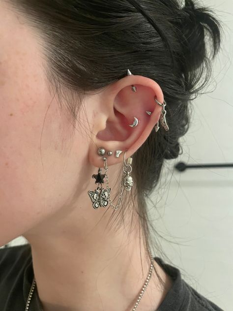 Tragus piercings