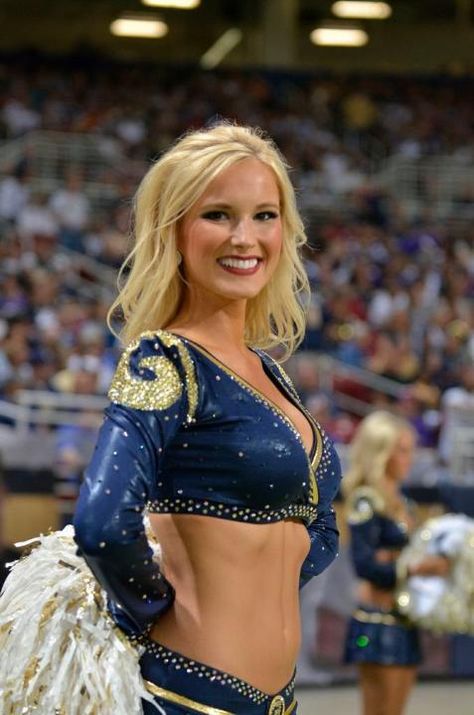 Love Kayla! :) Rams Cheerleaders, Cute Date Outfits, Cute Cheerleaders, Football Cheerleaders, Cheerleader Girl, Dallas Cowboys Cheerleaders, Cheerleading Outfits, Nfl Cheerleaders, Sporty Girls