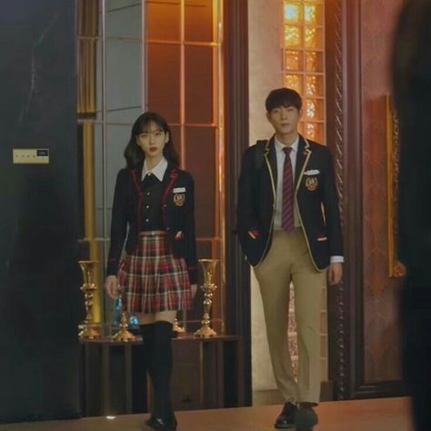 Kdrama Uniform, Kdrama School Uniform, Joo Seok Kyung Outfit, Korean Uniform School, Joo Seok Kyung, Luxury Uniform, Private School Uniforms, School Uniform Fashion, School Uniform Outfits