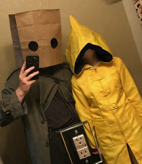 Costumes For Halloween Couples, Couple Halloween Costumes Cold Weather Outfits, Fnaf Group Costume, 2 Matching Halloween Costumes, Halloween Ideas For 3 People, Little Nightmares Halloween Costume, Scary Matching Costumes, Cool Scary Halloween Costumes, Cool Duo Costumes