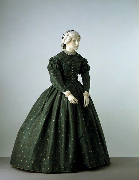 Dress          ca. 1862 (made) 1860s Dresses, 1860 Fashion, 19th Century Clothing, Green Silk Dresses, 1800s Fashion, 19th Century Fashion, Century Clothing, Antique Clothing, Old Fashion