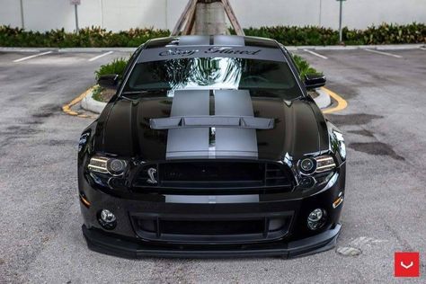 Hellooo 2014 Shelby Gt500, Restomod Cars, Black Mustang Gt, Car Finds, Gt Ford, Black Mustang, 2014 Mustang, Mustang Car, Slammed Cars