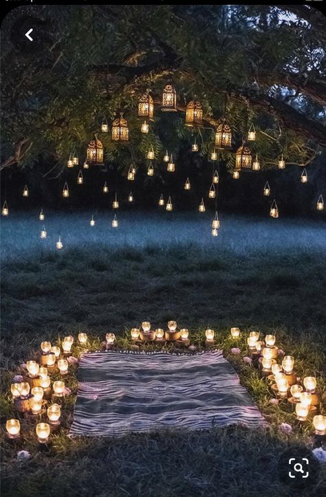 Fairy lights and pixie hollow Night Wedding Ceremony, Wedding Altar Decorations, Diy Wedding Arbor, Woodland Wedding Ceremony, Wedding Arbors, Coin Photo, Lights Wedding Decor, Wedding Ceremony Ideas, Wedding Arbour