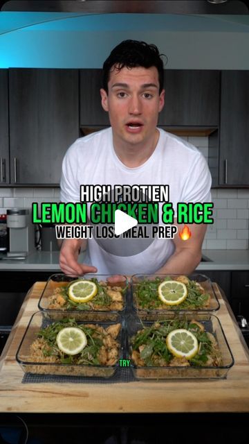 Johnny Hadac on Instagram: "Lemon chicken & rice✅  Enjoy the recipe!⬇️  ▪️4 chicken breasts ▪️2 teaspoons garlic paste  ▪️2 packets ready rice  ▪️1 1/2 lemon  ▪️2 tablespoons capers ▪️2 tablespoons balsamic vinegar  ▪️ 2 cups arugula  ▪️ 1/4 cup Italian blend cheese   ▪️ one serving is 1 meal prep container and is 551 calories with 44 g of protein     For over 250 macro friendly recipes, tip sheets for success, budget friendly grocery lists, and all of my simple expert tips - check out the Total Weight Loss Cookbook for everything you need to maximize your health and weight loss goals💪  #weightloss #mealprep #simplerecipe#simplerecipe #breakfast #diet #food #nutrition #easyrecipe #fatloss #lowcalorie #lowcal #health #muscledummies #life #reels #instareels #reelsofinstagram" Johnny Hadac Recipes, Johnny Hadac, Protein Soup Recipes, Protein Soup, Lemon Chicken Rice, Salads Healthy, Breakfast Diet, Macro Meal Plan, Bariatric Friendly Recipes