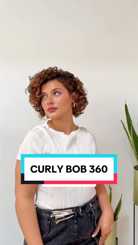 Manes by Mell on TikTok Manes By Mell Haircut, Manes By Mell Hair, Manes By Mell, Curly Bobs, Huge Hair, A Bob, Hair Trend, Short Curly Hair, Just The Way