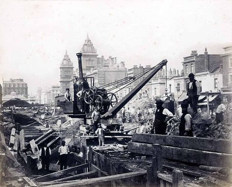 Construction of the London Underground Isambard Kingdom Brunel, Liverpool History, Great Western Railway, Victorian London, London History, Victorian Photos, Construction Workers, London Museums, Great Western