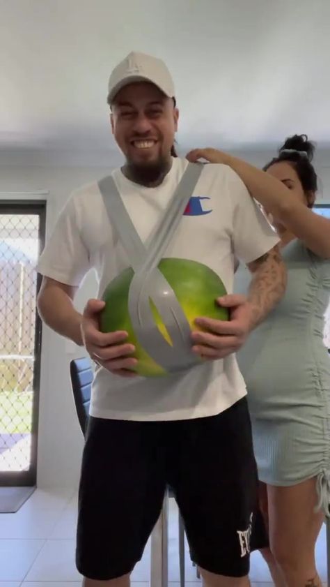 Maori Worldwide - Watermelon pregnancy challenge 🤣❤️ (via... Living Off The Land, Blog Video, Personal Blog, Performance Art, Old And New, Watermelon, Growing Up, Visual Art, Music Videos