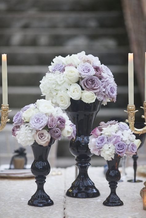 Black White Lilac Wedding, Lavender Black Wedding, White Black And Purple Wedding, Black Lavender Wedding, Lavender And Black Wedding Decorations, Lilac And Black, Black White Purple Wedding, Black White And Lavender Wedding, Black White Lavender Wedding