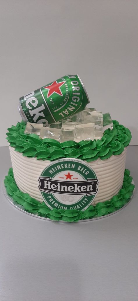 Heineken Birthday Cake, Heineken Party Decoration Ideas, Heineken Cakes For Men, Heineken Beer Cake, Heineken Cake, Birthday Cake Beer, Cardboard Cupcake Stand, St Patricks Day Cakes, Cake For Husband