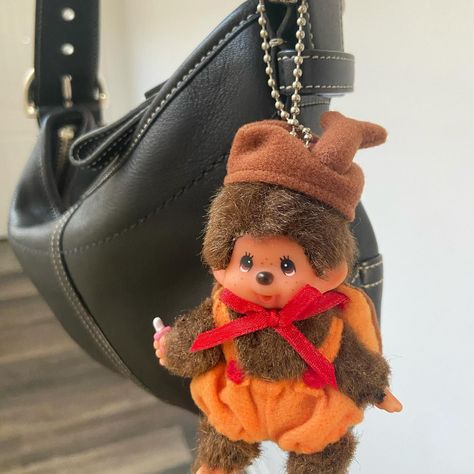 beetle 🪲 #bebichhichi #monchhichi #pinterest #dolls #cute #toys #coquette #monchichi #frog #silly #coach #bugs #beetle Monchichi Keychain, Dolls Cute, Material Things, Cute Toys, Cute Plush, Monkeys, Bugs, Bag Accessories, Things That